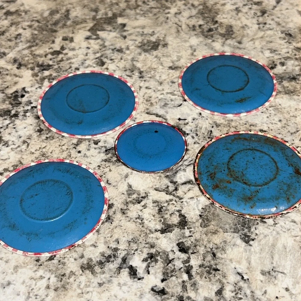 Ohio Art 1950s 5-pc Child Puppy Tin Tea Set Of 4 Larger Plates‎ And One Small H3
